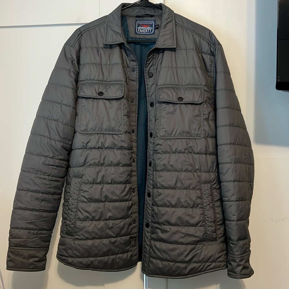 Men’s Faherty Puffer Jacket Size Large in Gray
